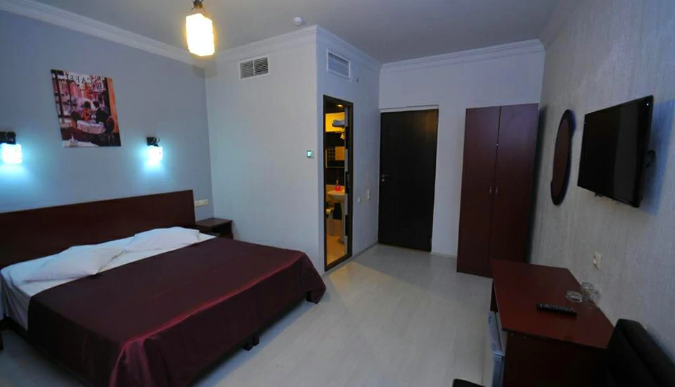 هتل ایبریا باتومی